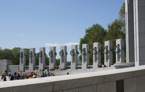 WW2 Memorial Monument