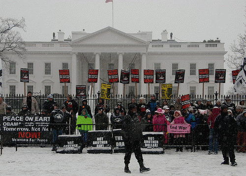 Veteran-led resistance at White House - photo, From ImagesAttr