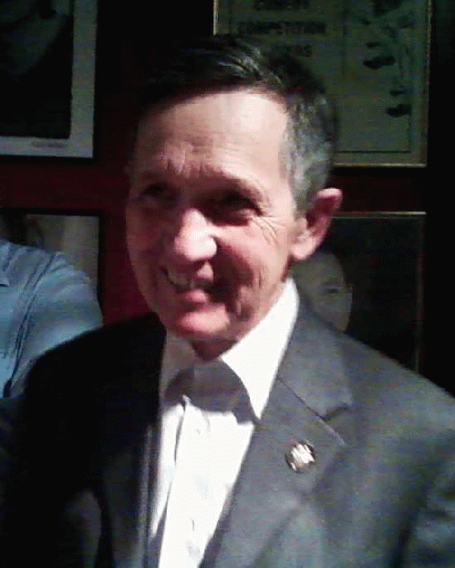 Kucinich at NW Roots conference, From ImagesAttr