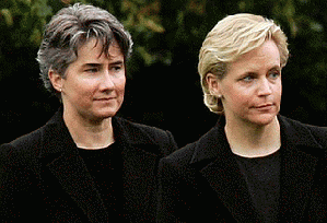 Mary Cheney Marries Heather Poe