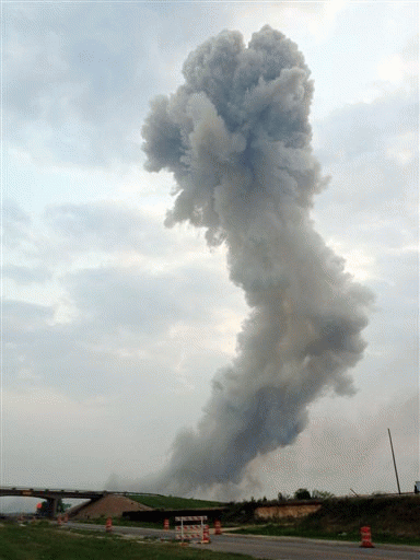 West Fertilizer Co. explosion, From ImagesAttr