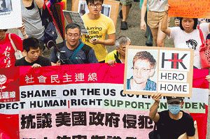 Hong Kong Rally to Support Snowden