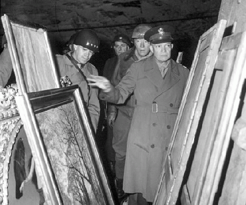 Eisenhower, Bradley and Patton inspect art looted by the Nazis