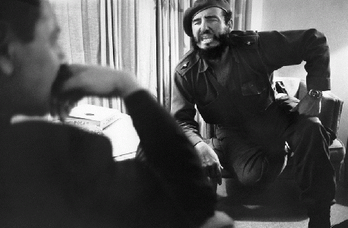 Fidel Castro with JFK secret envoy, French journalist Jean Daniel, in Varedero Beach on November 19, 1963