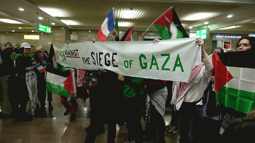 Women activists protest at Cairo airport in support of the women of Gaza, From ImagesAttr