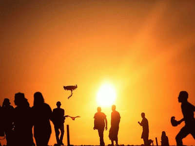 Palestinian refugee children attend a kite festival organized by UNRWA., From ImagesAttr