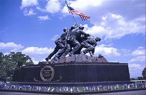 Memorial Day 2014 -- U.S. Marine Corps War Memorial Arlington (VA), From ImagesAttr