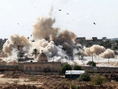 An image from social media of Egyptian military purportedly demolishing homes in Northern Sinai., From ImagesAttr
