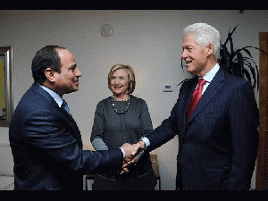 Abdel Fattah el-Sisi meets former President Bill Clinton