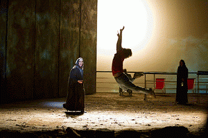 John Adams's The Death of Klinghoffer 1 - photo by Richard Hubert Smith, English National Opera, From ImagesAttr