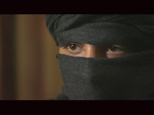 ISIS teen soldier's dilemma CNN's Arwa Damon profiles a teen who struggles with choosing to live a normal life or fighting for ISIS.