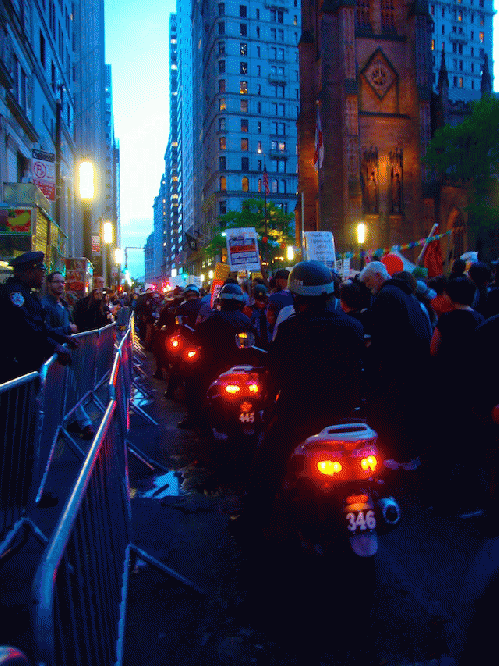 NYPD @ Occupy Wall Street, From ImagesAttr