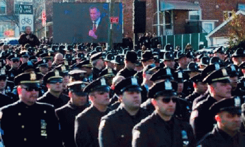 White NYPD officers diss NY's Mayor during a eulogy (, From ImagesAttr