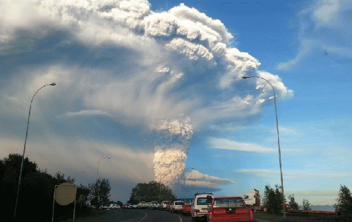 Eruption of Calbuco seen from the city Puerto Varas, 22 April 2015., From ImagesAttr