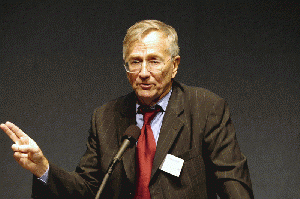 Seymour Hersh, From ImagesAttr