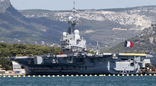 The French nuclear-powered aircraft carrier Charles de Gaulle., From ImagesAttr