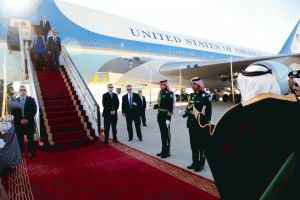 President and Mrs. Obama disembark from Air Force One at King Khalid International Airport in Riyadh on Jan. 27, 2015, for a state visit to Saudi Arabia., From ImagesAttr