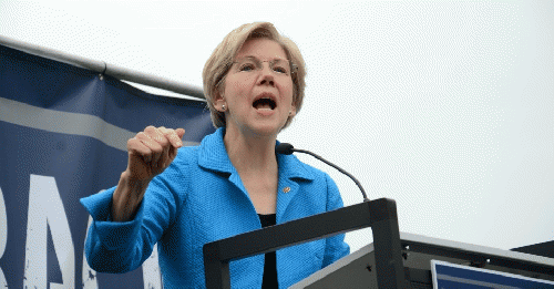 Bernie Sanders and Elizabeth Warren back similar agendas that include breaking up big banks, reducing the role of money in politics, and a $15 minimum wage. Bernie Sanders and Elizabeth Warren back similar agendas that include breaking up big banks, reducing the role of money in politics, and a $15 minimum wage.