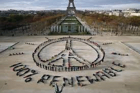 Rally before the Eiffel Tower