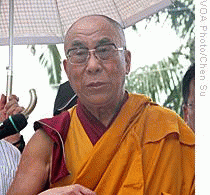 File:Dalai Lama at Xiaolin Village 31aug09.jpg - Wikimedia Commons