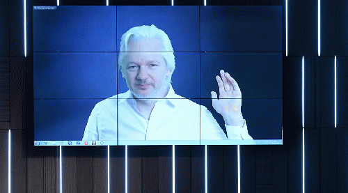 Julian Assange, From ImagesAttr