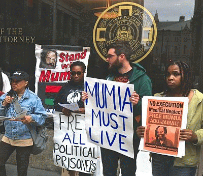 Protest outside office of Philly DA Seth Williams, From ImagesAttr