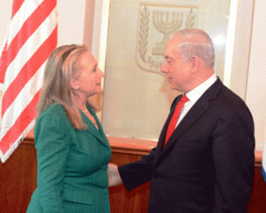 U.S. Secretary of State Hillary Clinton meets with Israeli Prime Minister Benjamin Netanyahu in Jerusalem, Nov. 21, 2012.