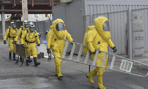 Russians prepare for nuclear war in hazmat suits