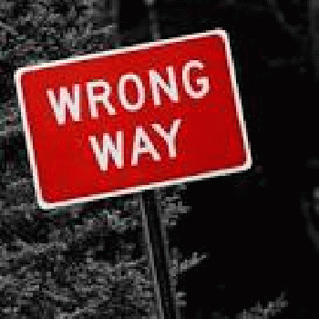 Wrong Way Sign Free Stock Photo - Public Domain Pictures615 Ã-- 615 - 120k - jpg