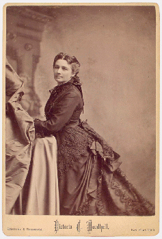 Victoria C Woodhull (by Bradley & Rulofson)