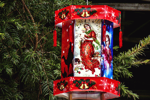 Christmas lantern in Da Lat, 2019, From ImagesAttr