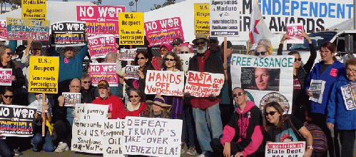 Pro-Maduro Rally at Independent Film Spirit Awards