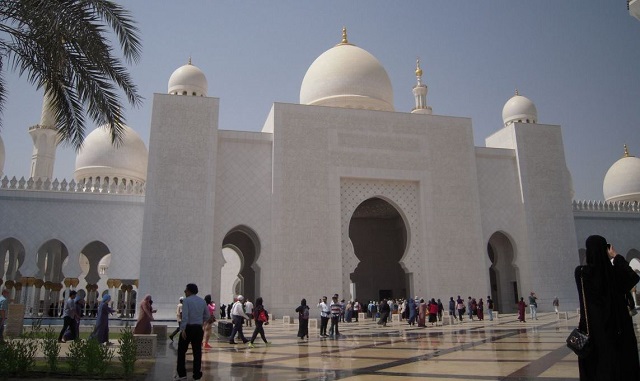From the outset the ruling families of the seven UAE states bickered over everything from territory to sharing financial resources From the outset the ruling families of the seven UAE states bickered over everything from territory to sharing financial resources