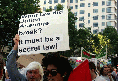 Pro-Assange rally in Melbourne, Australia, Dec. 14, 2010.