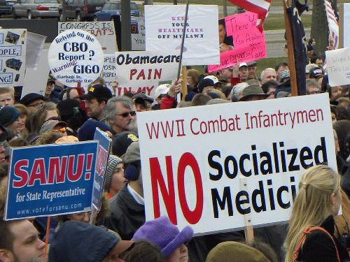 Tea Party people against the government providing medical care to veterans, From CreativeCommonsPhoto
