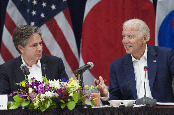 Vice Pres. Joe Biden, with Deputy Secretary of State Anthony Blinken, discuss partnerships with South Korean, Japanese representatives, From CreativeCommonsPhoto