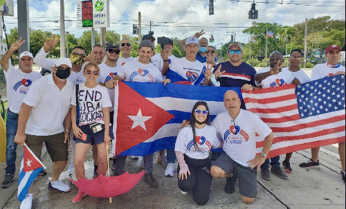 Carlos Lazo getting ready to start his march from Miami to Washington, D.C., From Uploaded