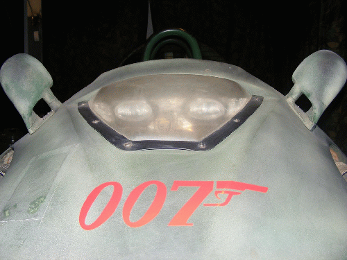 James Bond 007