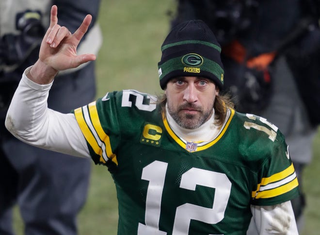 Aaron Rodgers acknowledges the crowd, From Uploaded
