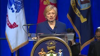 Janet Mills delivers inaugural address Janet Mills made history Wednesday when she was sworn in as the state's 75th governor and the first woman to ever hold that position. Subscribe to WMTW on ...