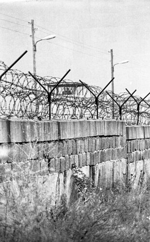 Berlin Wall set Berlin Wall set